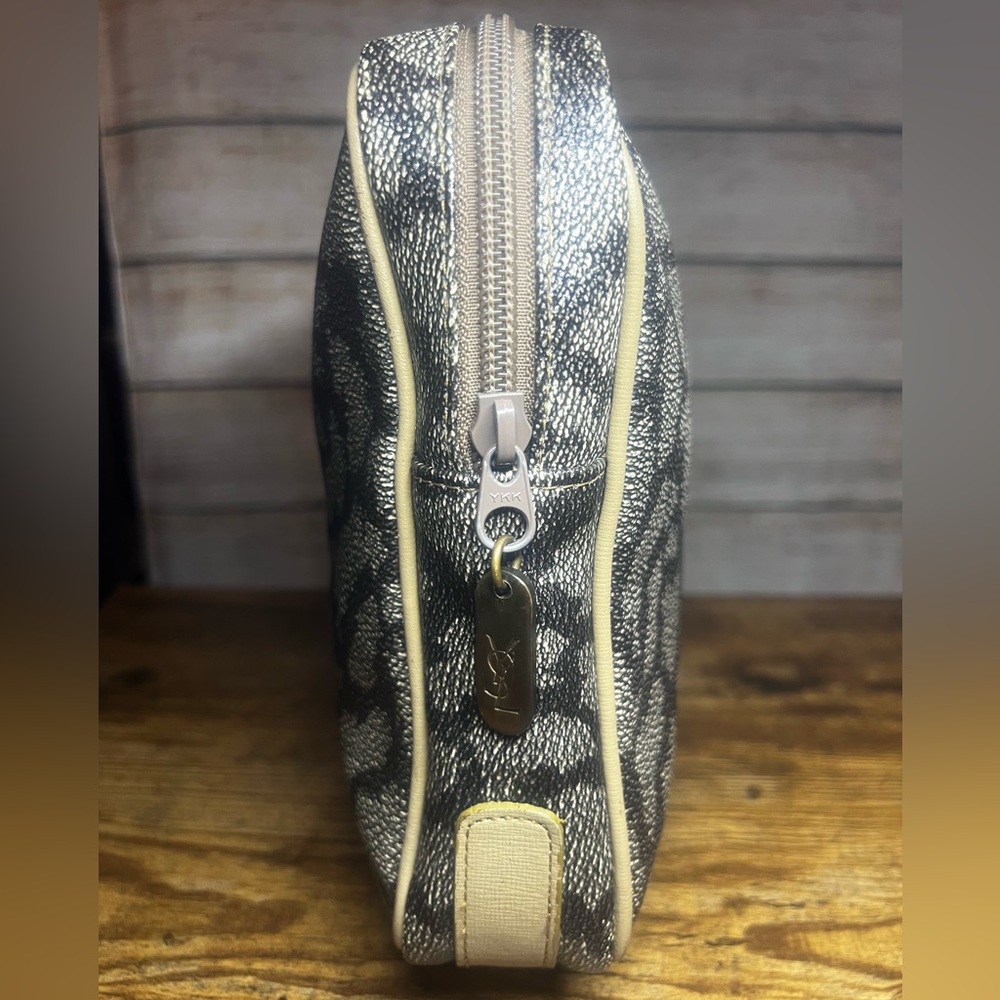 YSL Giraffe Print Pouch - Picture 8 of 8